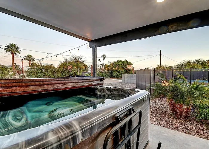 Holiday home The Amazing Estate Scottsdale
